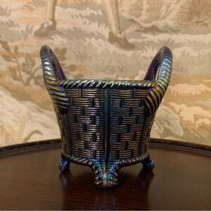 Northwood Bushel Basket Iridescent Amethyst